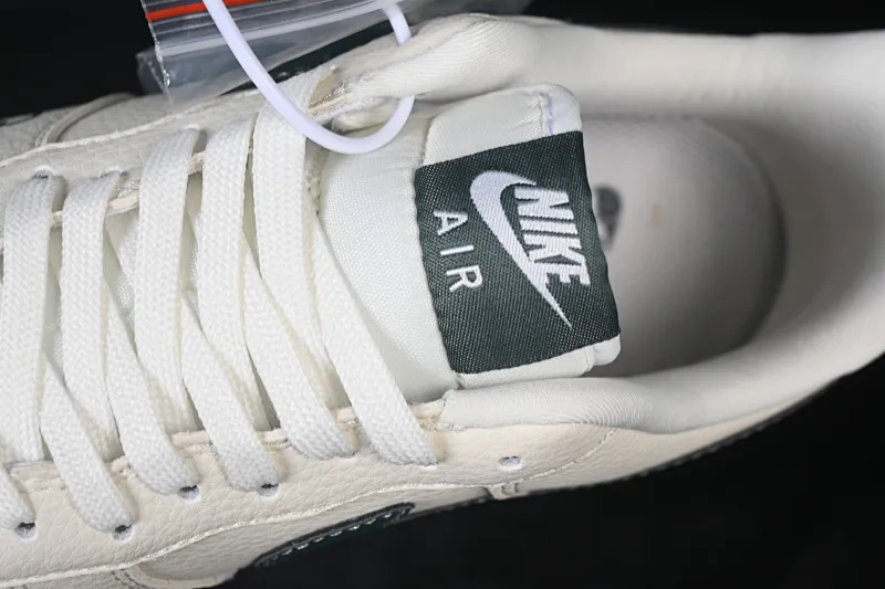 All categories Nk Air Force 1 Air Force series Nk Air Force 1 Low Air Force low-top Nike Air Force 1'07 Low joint model Air Force 1 low-top casual sneakers LD1999-017
